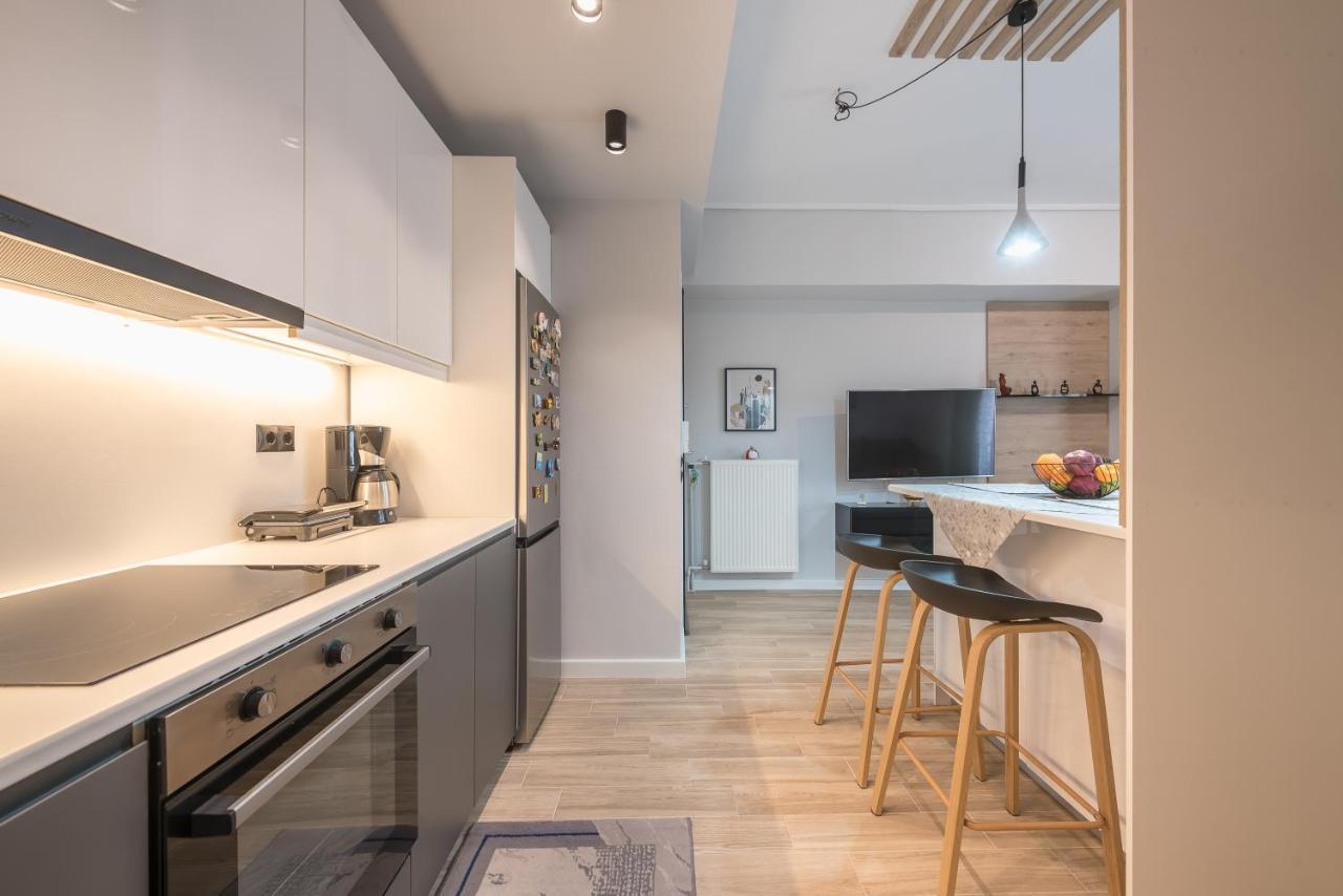 Comfy And Modern Apartment Athens